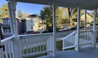 11 Walker St, Athens, OH 45701