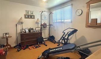 202 N Division St, Cowley, WY 82420