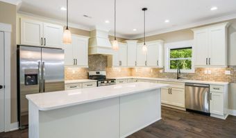 1034 N Linden Dr, Alcoa, TN 37701
