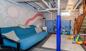 44 Cotuit Rd, Bourne, MA 02532