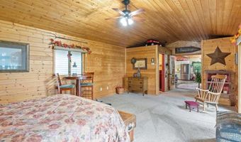 3204 6th St NW, Backus, MN 56435