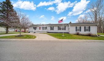 701 Missouri River Dr, Adrian, MI 49221