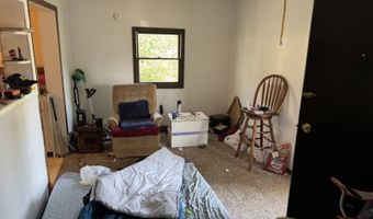 606 Ohmer St, Bottineau, ND 58318