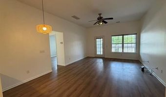 2710 S Knightsbridge Cir, Ann Arbor, MI 48105