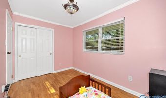 612 Hereford Dr, Athens, AL 35611