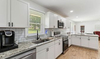 111 Melody Trl, Anderson, SC 29621