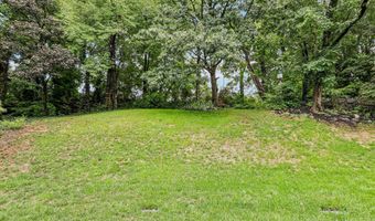 3802 IVANHOE Ln, Alexandria, VA 22310