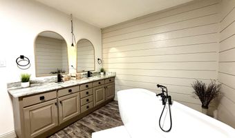 1315 Old Sheffield Gap Rd, Attalla, AL 35954