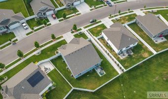 408 N Curlew Dr, Ammon, ID 83401
