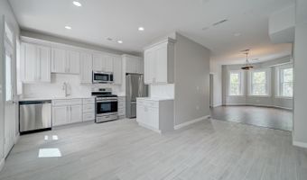 82 T St NW 3, Washington, DC 20001