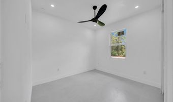 2005 Robert Ave, Alva, FL 33920