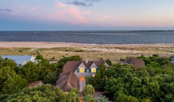 35 Cape Fear Trl, Bald Head Island, NC 28461