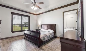 927 Friendship Rd, Weatherford, TX 76085