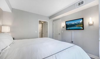 555 MASSACHUSETTS Ave NW #1215, Washington, DC 20001