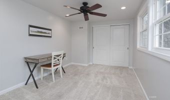 104 Sunnyside Dr, Athens, OH 45701