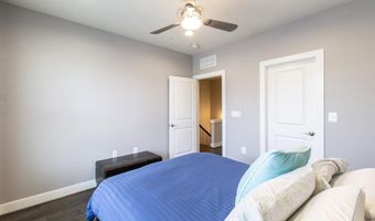 2203 RICHMOND Hwy 101, Alexandria, VA 22301