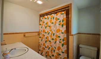 153 Mt Hope Ave, Bristol, RI 02809