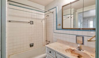 808 W South St, Ahoskie, NC 27910
