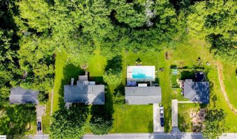 502 Forest Ln, Belton, SC 29627