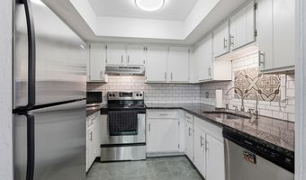 1701 SARATOGA Ct, Allentown, PA 18104