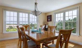 450 E Beach Rd, Charlestown, RI 02813