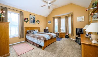 37 Hannah Lee Rd, Barnegat, NJ 08005
