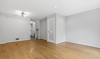 4915 7TH Rd S 4915, Arlington, VA 22204
