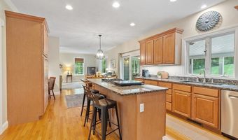696 Liberty Square Rd, Boxborough, MA 01719