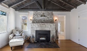 2305 Sugarloaf Dr, Agoura Hills, CA 91301