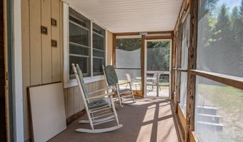 40-1 Bates Rd, Abbot, ME 04406