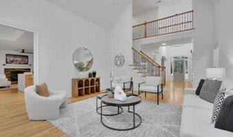 5166 Hill Rd NW, Acworth, GA 30101