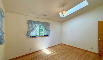 860 JODEE Ln, Brookings, OR 97415