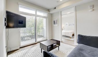 2337 CHAMPLAIN St NW 104, Washington, DC 20009