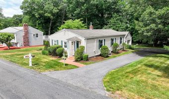 71 Roland St, Cumberland, RI 02864