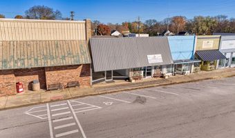 110 W Gallatin St, Adairville, KY 42202