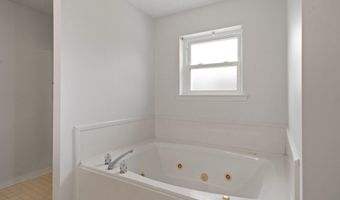 16277 Mayhaw Dr, Biloxi, MS 39532