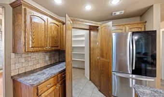 921 Waterfront Rd, Alma, AR 72921