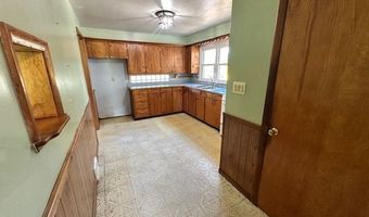 7585 Pyle S Amherst Rd, Amherst, OH 44001