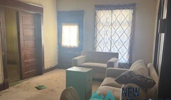 317 W Dallas Ave, Artesia, NM 88210