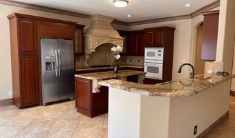 1313 Waterford Falls Ave, Las Vegas, NV 89123