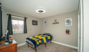 7542 Shorewood St, Allendale, MI 49401