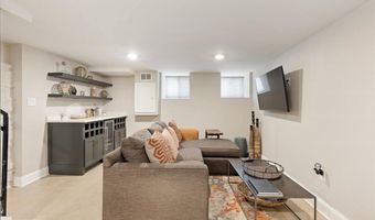 1532 N BROADWAY, Baltimore, MD 21213