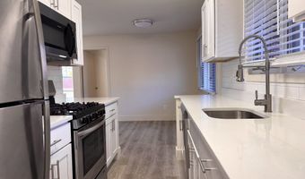 110 Montoya Dr 110, Branford, CT 06405