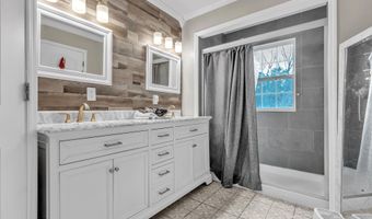 25 Nelson Dr, Barnegat, NJ 08005