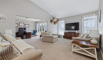 6891 E Hopewell Rd, Avilla, IN 46710