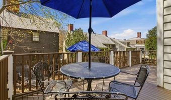 5 Division St, Newport, RI 02840