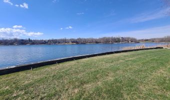 281 Shores Rd, Bottineau, ND 58318