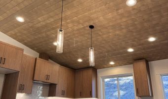 204 W Mill St, Cascade, ID 83611