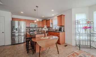 92 RIVER CLIFF Cir, Felton, DE 19943