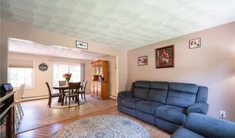 100 Whitney Ln, Burrillville, RI 02858